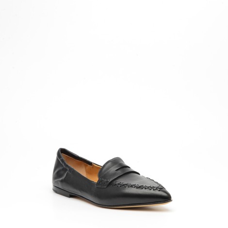 Ballerina in pelle nera