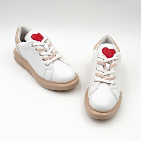 SNEAKERS LOVE MOSCHINO