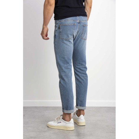 TOKYO SLIM JEANS