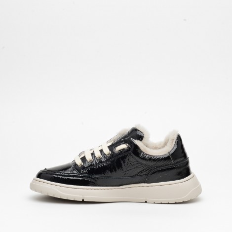 Sneakers in vernice nera