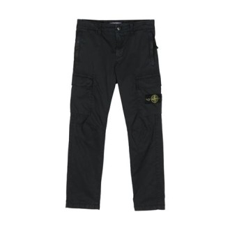 Pantalone cargo in tela di cotone elasticizzato,caratteristica applicazione Compass removibilevita media , patta con zip e chiusura frontale con bottoni , due tasche laterali con zip e due tasche laterali applicate.   