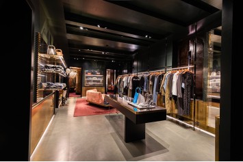 FR Boutique Bologna